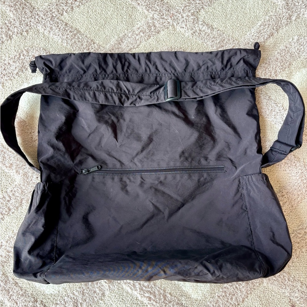 Uniqlo Black Women's Messenger Bag - Lightweight Crossbody
